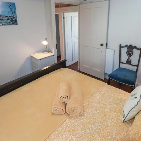 Bridge End * Ulverston